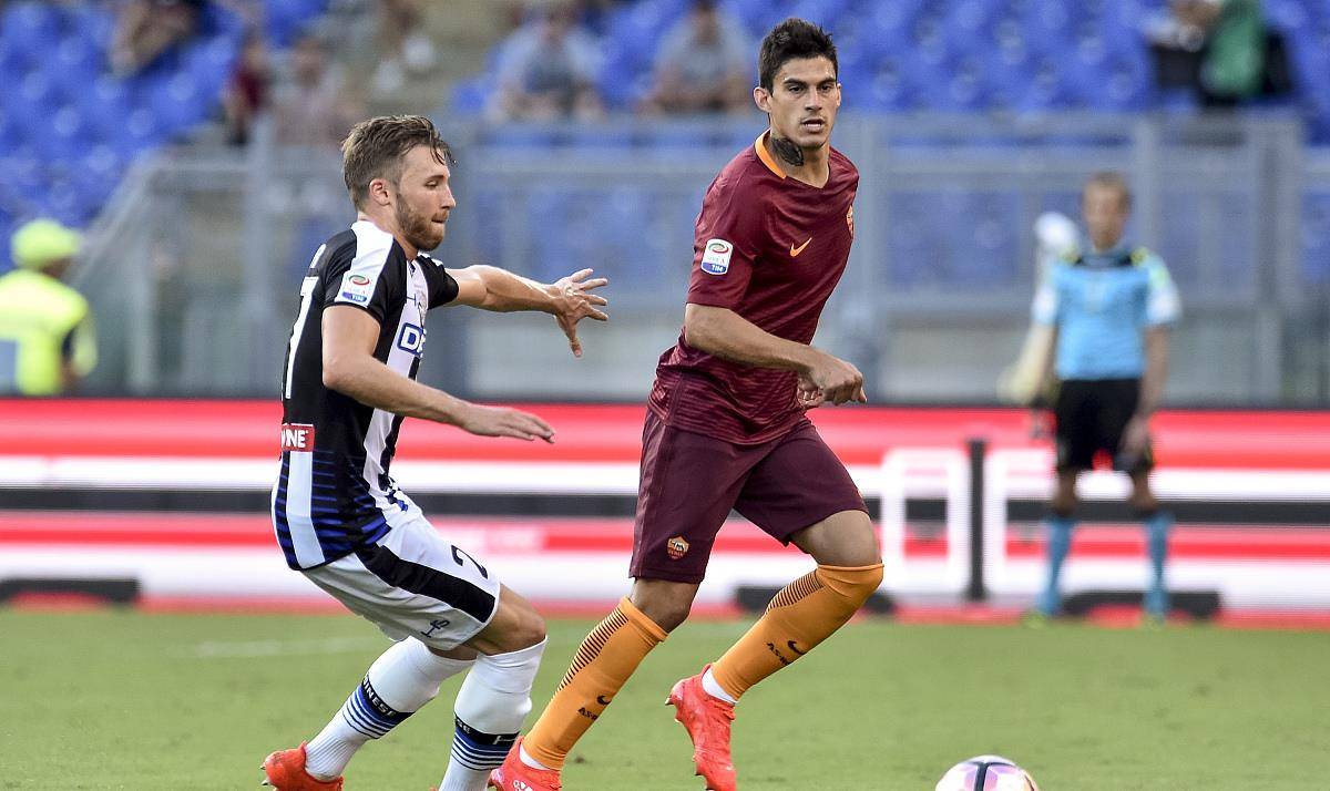 包含赛后体能课后；西汉姆刷新队史纪录备战荷甲；底气十足；团队化学反应显著的词条