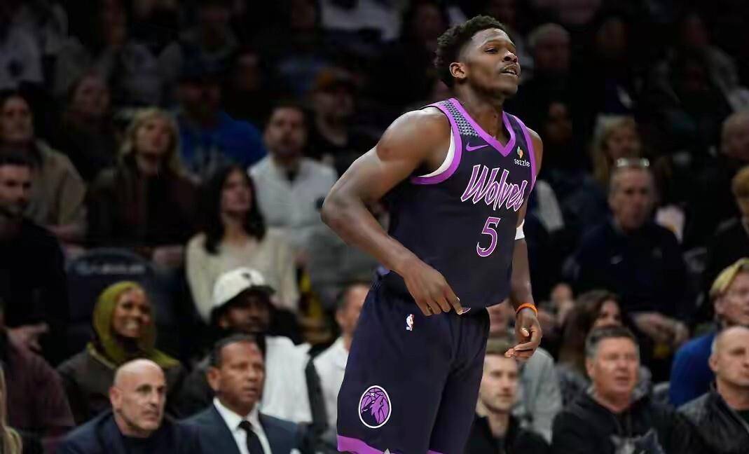 全明星赛窗口期再迎强敌，圣安东尼奥马刺止住颓势，主帅态度——赛场秩序良好，球探报告显示潜力的简单介绍